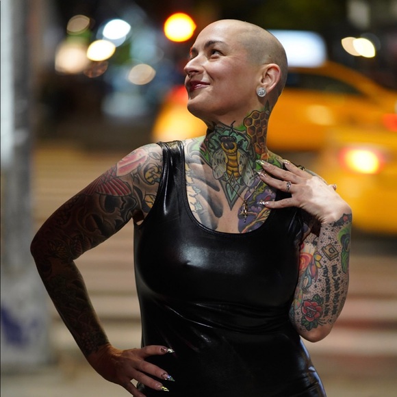 Meet your Posher, Jen - Picture 11 of 16